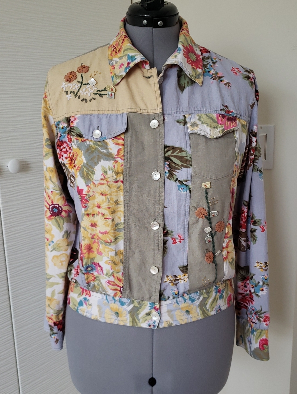 New Identity Cotton Patchwork Floral Women's Jacket - Multicolor Sz.L